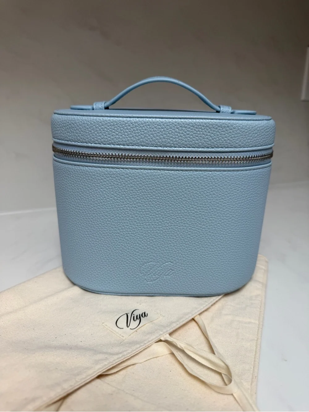 Travel Vanity Case - Light Blue
